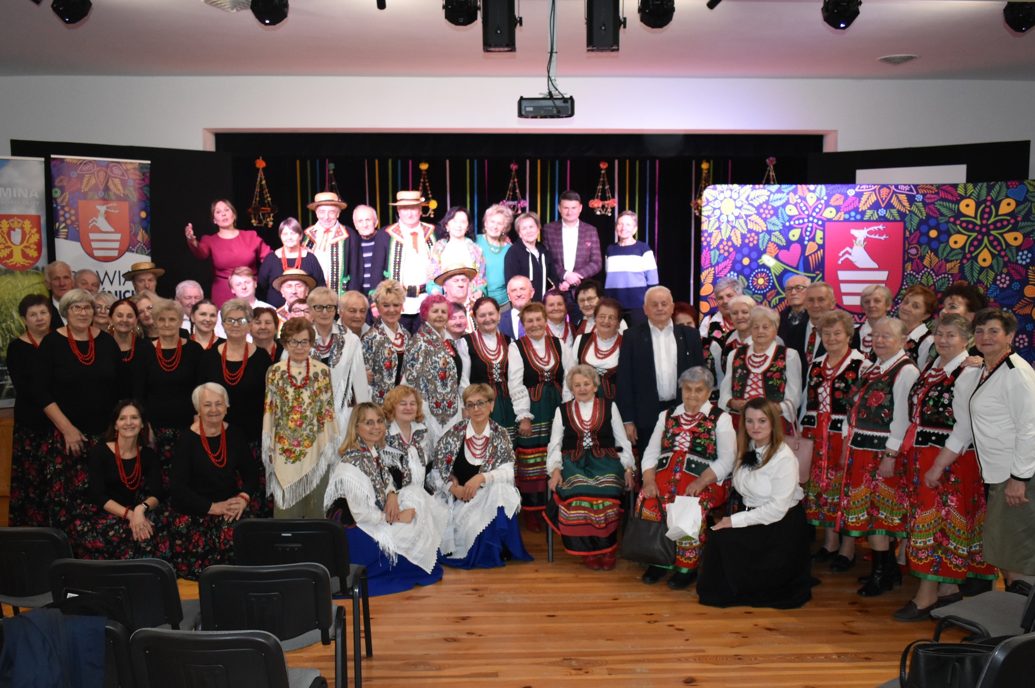 Na powiatowym przeglądzie wiejskich artystów - zdjęcie